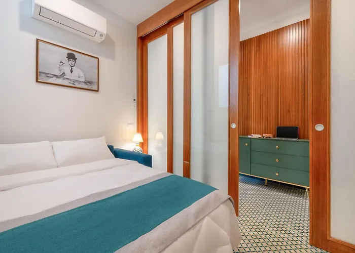 Anfora Romana - Centro Apartment *