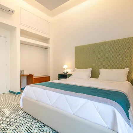 Anfora Romana - Centro Sorrento