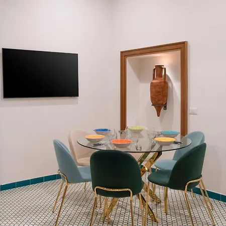 Anfora Romana - Centro * Sorrento